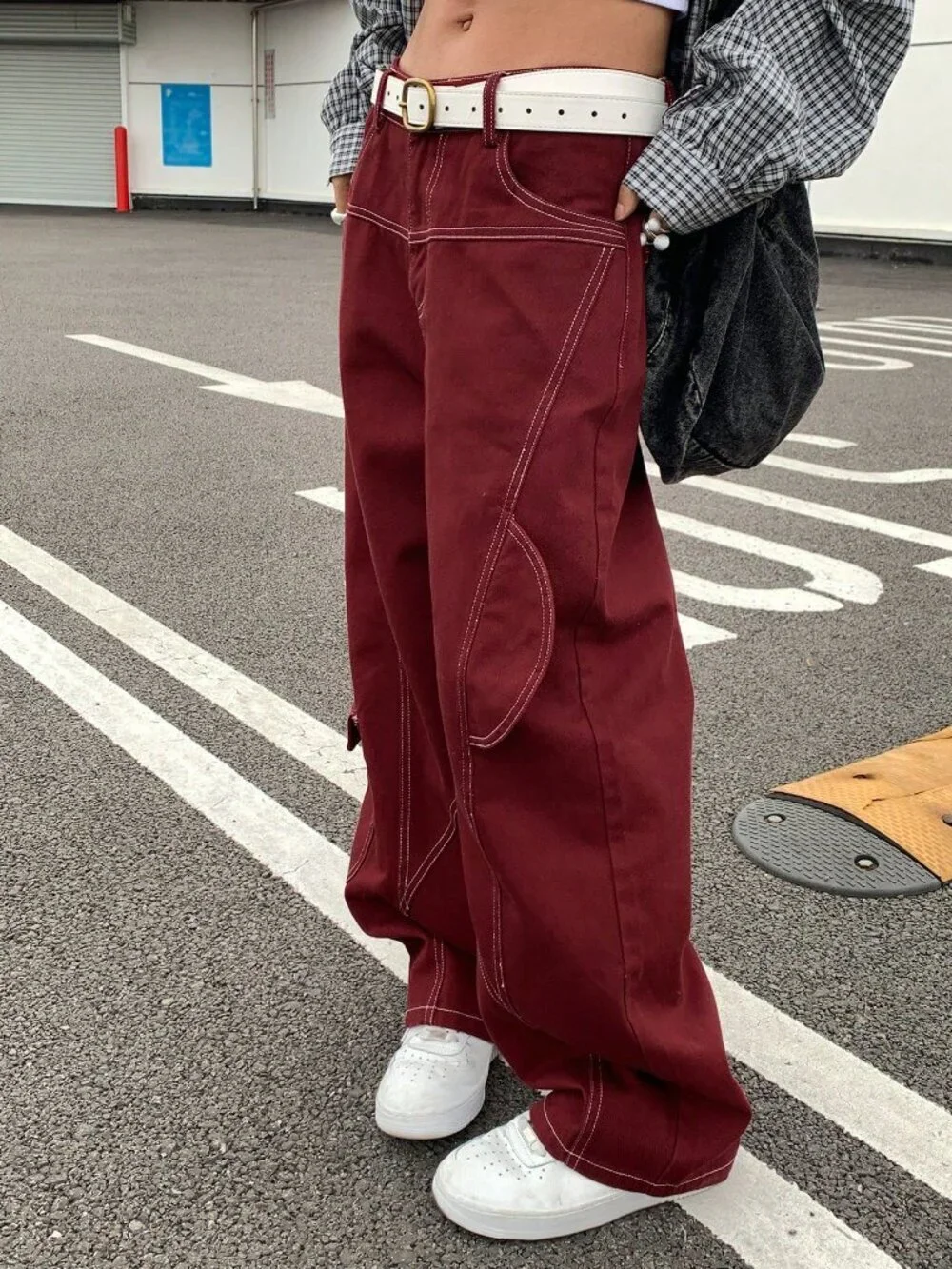 Burgundy Casual Women's Loose Fit Cargo Jeans Y2k